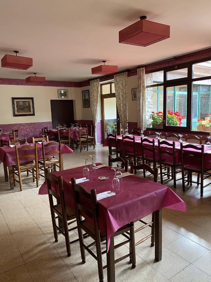 Hostatgeria I Restaurant Coll De Condreu Les Planes d'Hostoles