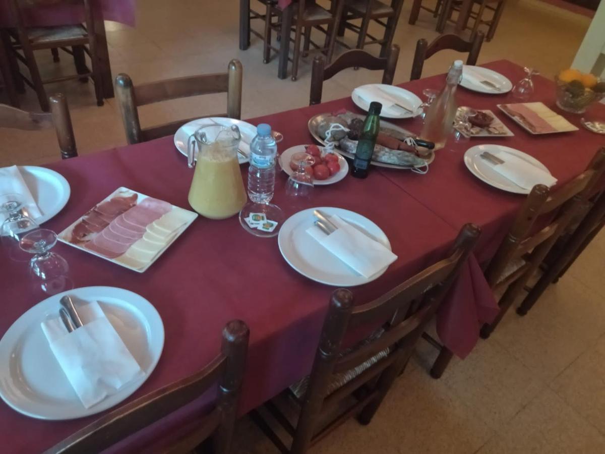 Hostatgeria I Restaurant Coll De Condreu